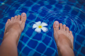 feet